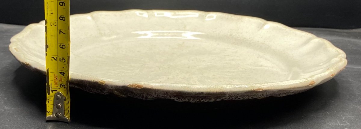 Large Round Enameled Earthenware Dish 18th Century Cul Noir Forges Les Eaux.-photo-3