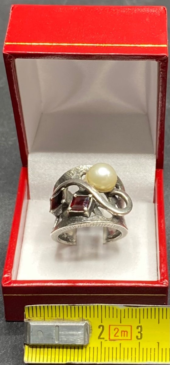 Ring In Sterling Silver Garnets And Half European Cultured Pearl -photo-5