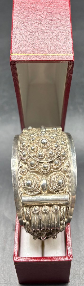 Bracelet Jonc Ouvrant En Argent Massif Cambodgien Des Années 1900