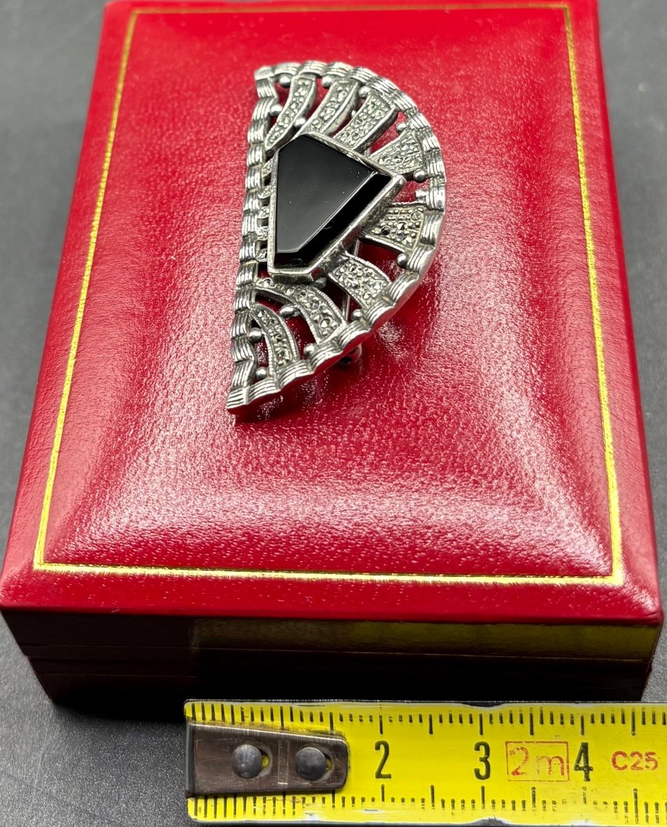 1930s European Solid Silver Onyx And Marcasite Plaque Brooch-photo-5