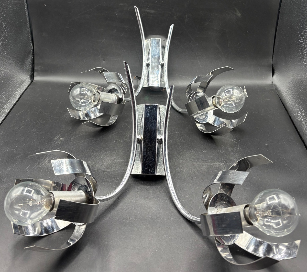 A Pair Of 1960s French Chrome-plated Brass Sconces-photo-2