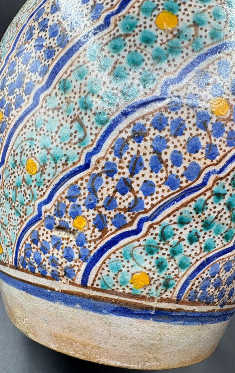 Large Maroco For Fès  Painted Glazed Terracotta Vase, 18th Century-photo-4