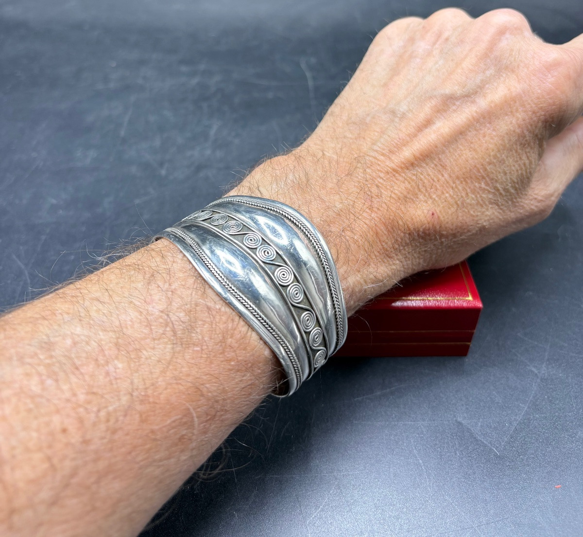 French Sterling Silver 3/4 Closed Cuff From The 1960s/70s-photo-1