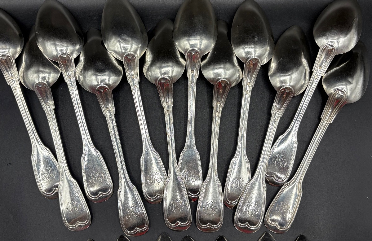 A Series Of 60 Pieces In The 19th Century Solid Silver Net Pattern By Mainteau-photo-1