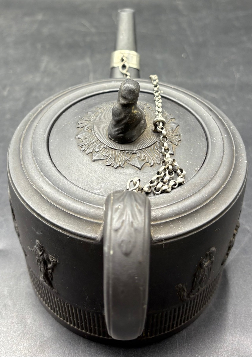 Théière En Grès Noire Et Applications Fin XVIIIème Début XIXème Wedgwood -photo-2