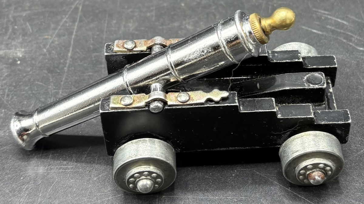 1960s Italian Miniature Cannon-photo-3