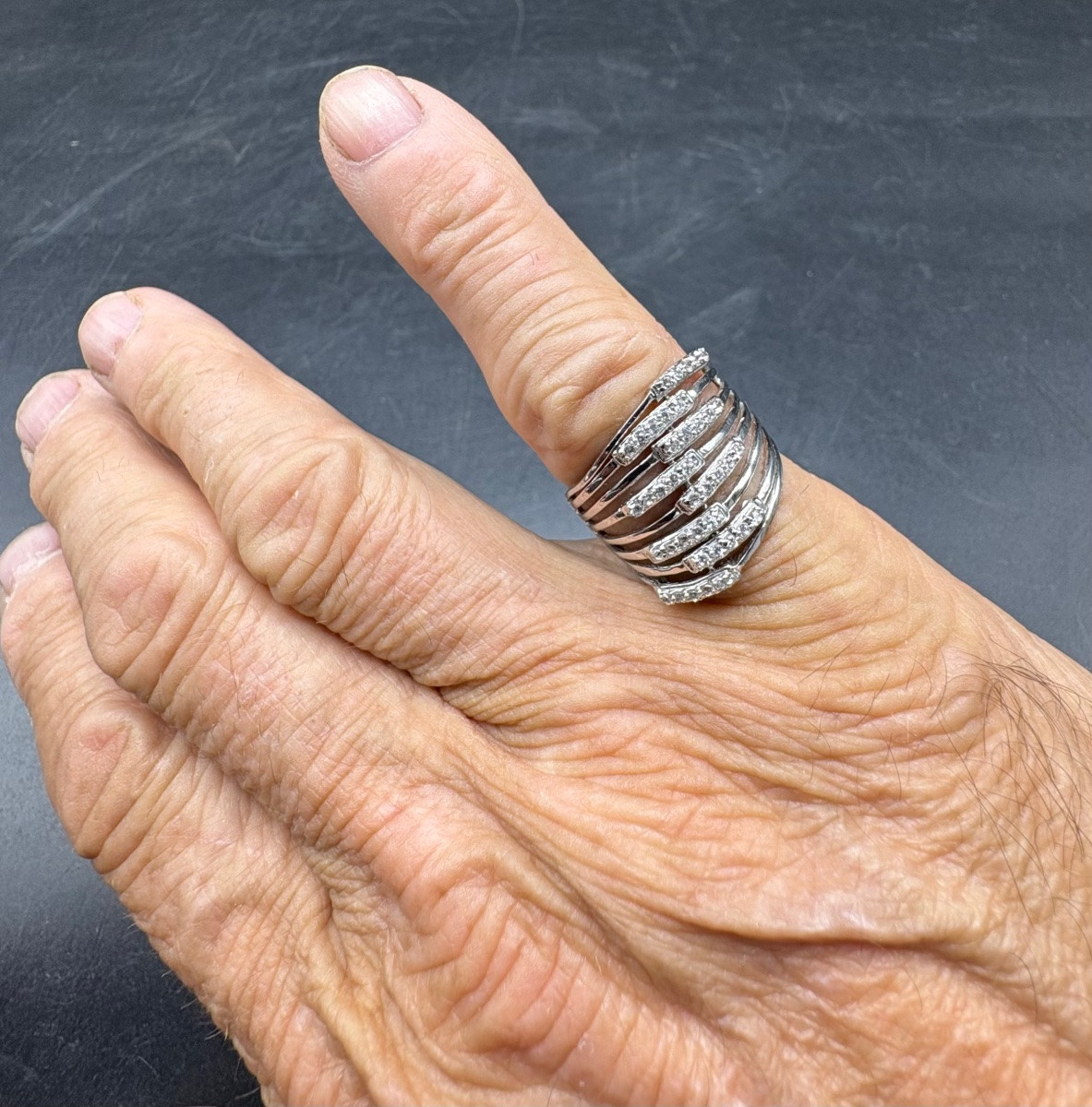 BAGUE EN ARGENT MASSIF ET OXYDES DE ZIRCONIUM FRANÇAIS DES ANNÉES 1980-photo-1