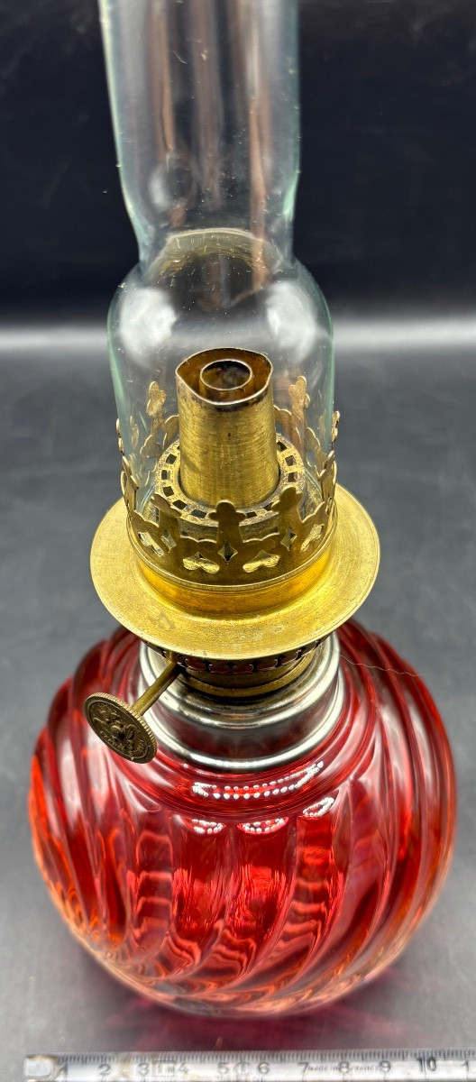 1900s Baccarat Molded Blown Crystal Keroseneck Lamp And Various -photo-6