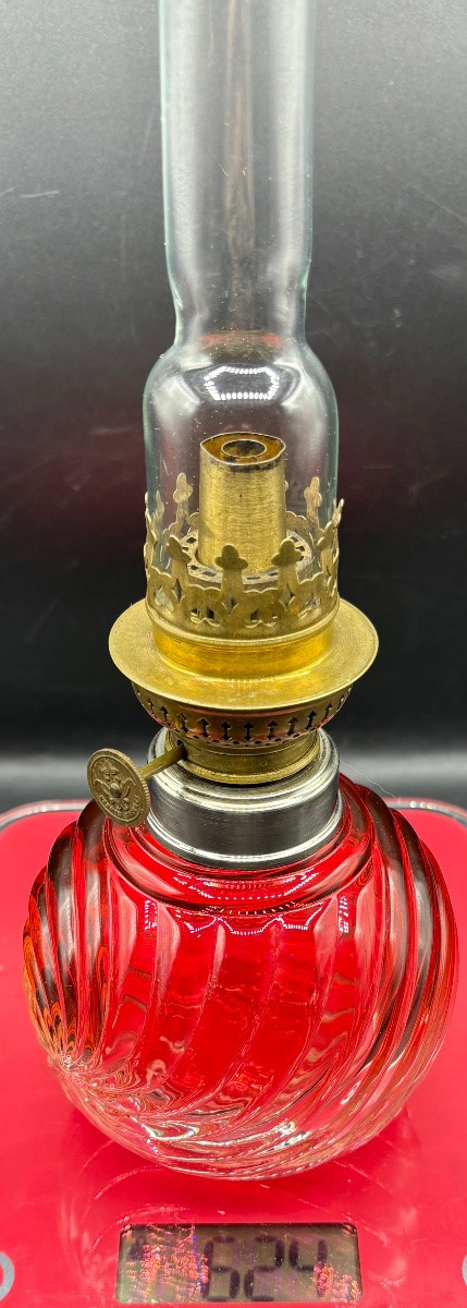 1900s Baccarat Molded Blown Crystal Keroseneck Lamp And Various -photo-7