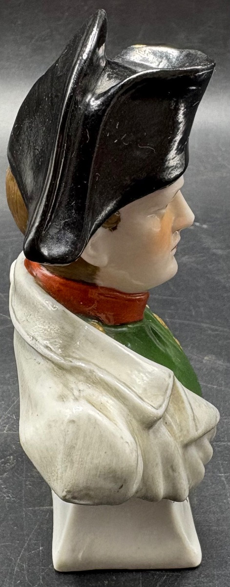 BUSTE DE NAPOLÉON EN PORCELAINE DE SAXE DES ANNÉES 1930 -photo-4