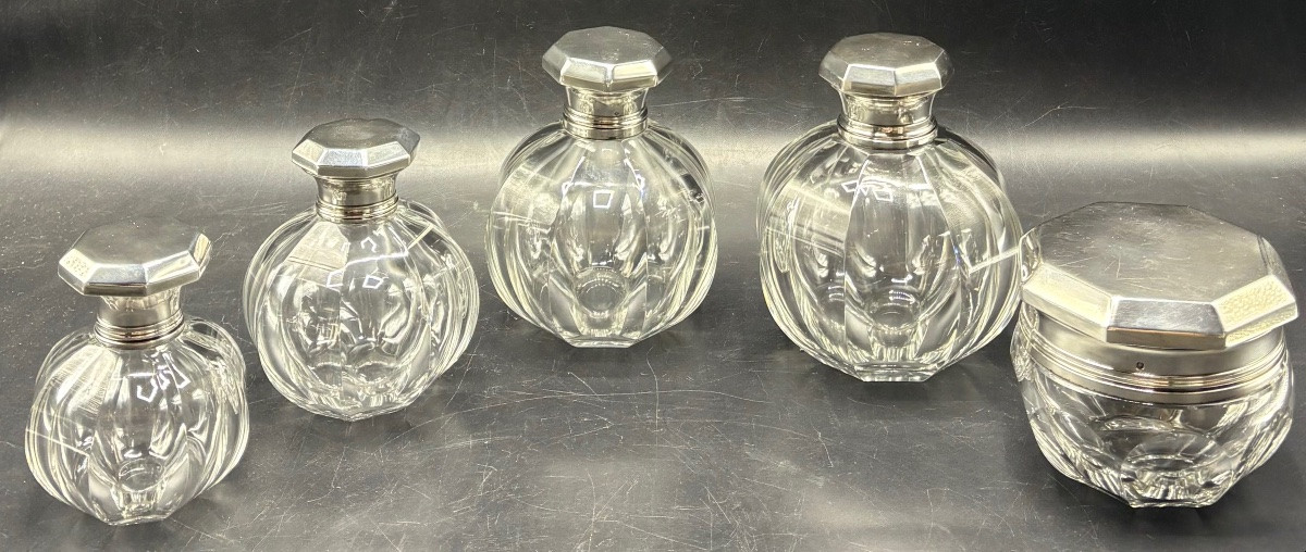 A Series Of Crystal And Sterling Silver Bottles And Boxes By Baccarat And Brionne From The 1930s-photo-3