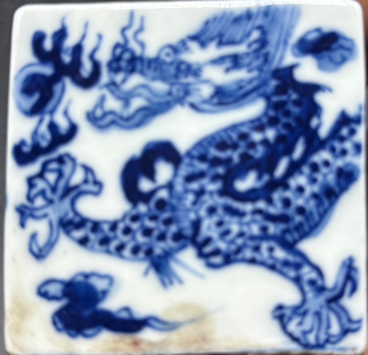 SCEAU EN PORCELAINE ÉMAILLÉE PEINT AU PINCEAU DES ANNÉES 1940/50 CHINOIS -photo-4