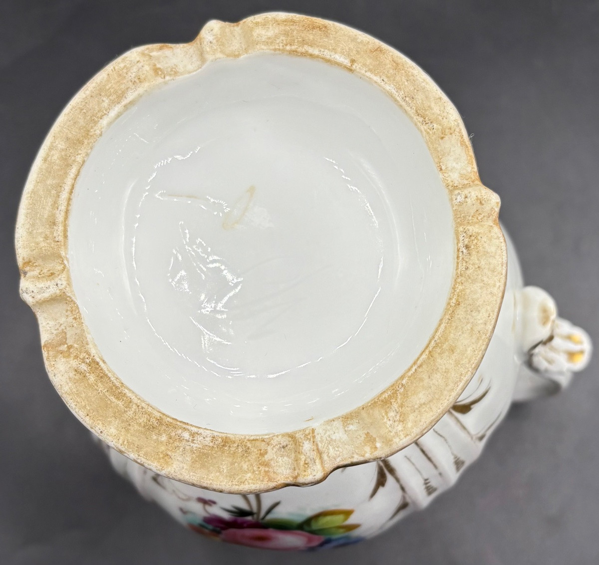 GROS PICHET EN PORCELAINE ÉMAILLÉE PEINT ET DORÉE VERS 1870 VIEUX PARIS -photo-2