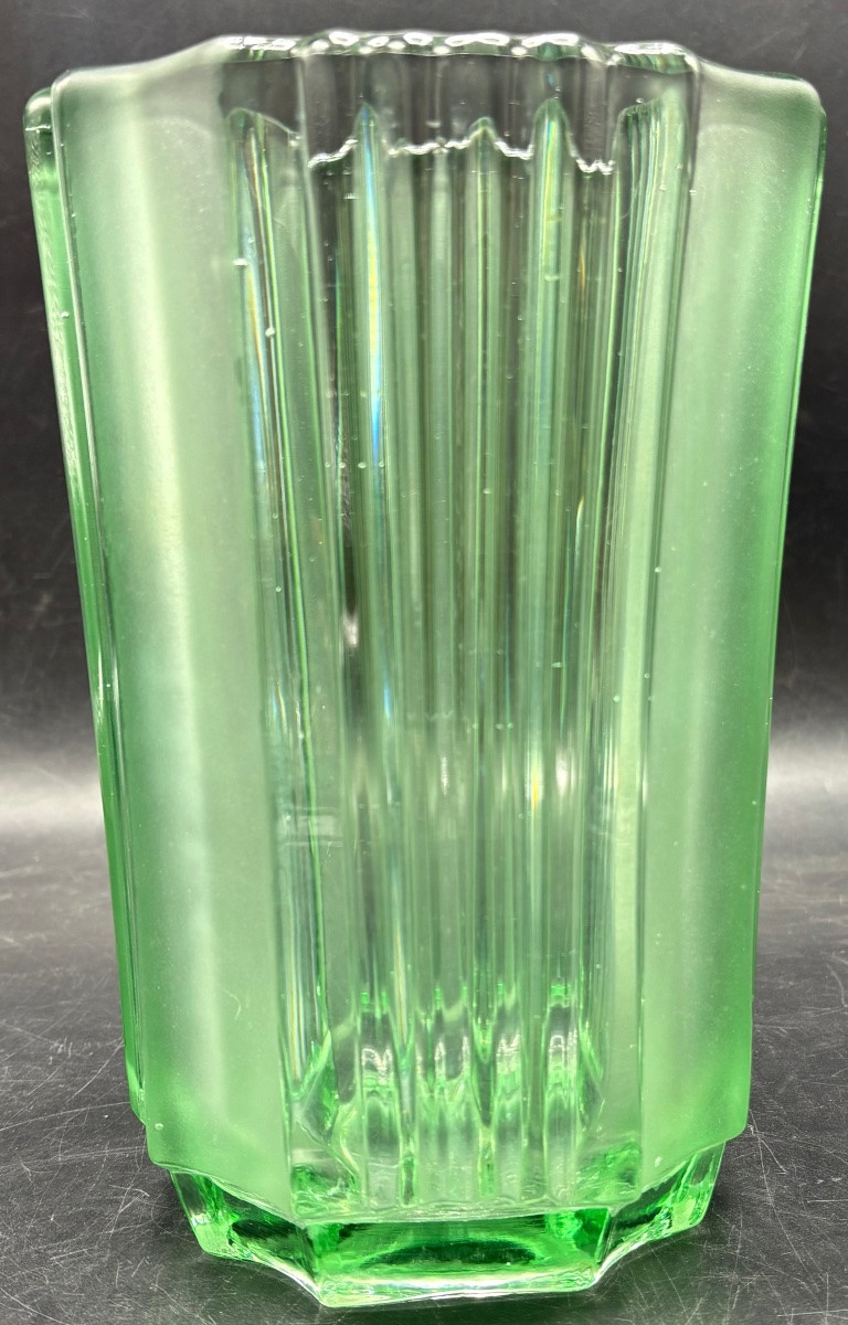 1940s Avesn Molded Pressed Glass Vase With Sandblasted Portions-photo-2