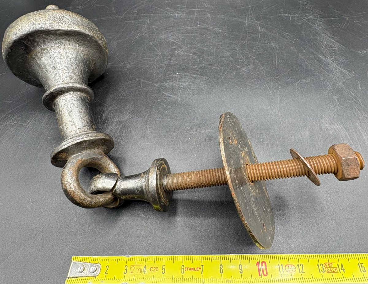 1860s/70s Cast Iron Door Knocker, Southwestern -photo-6
