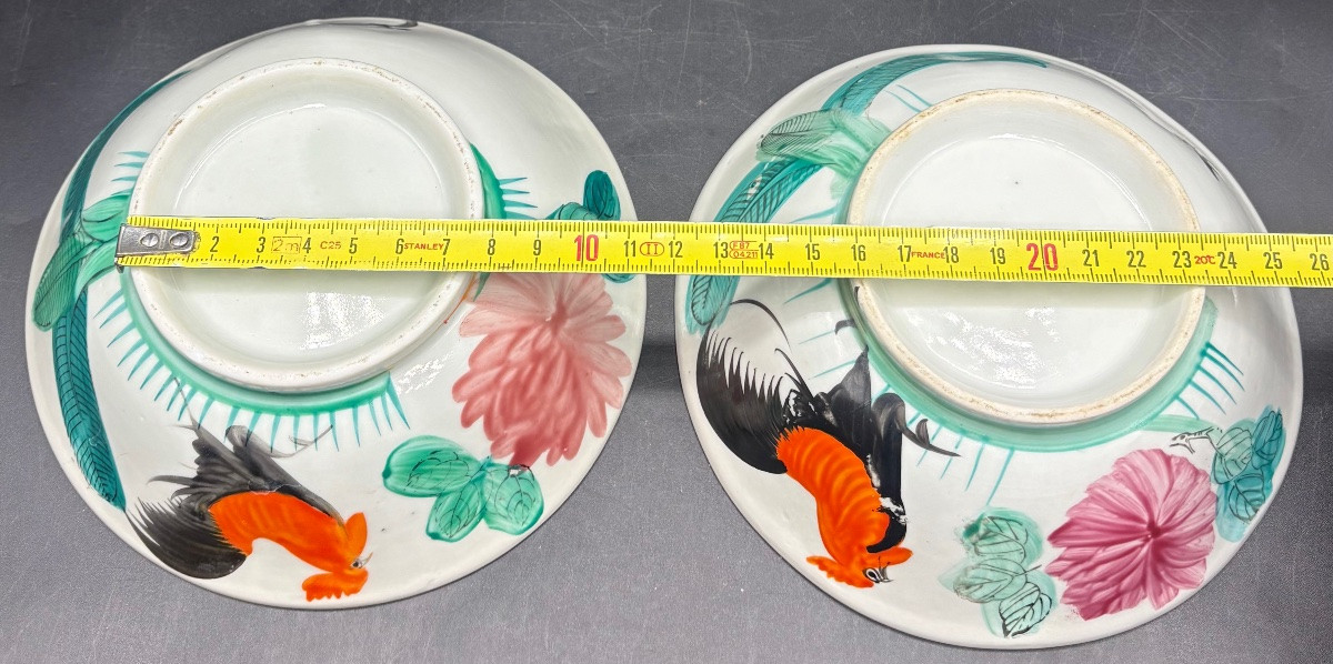A Pair Of 1940s/50s Chinese Painted Glazed Porcelain Flat Bowls-photo-7