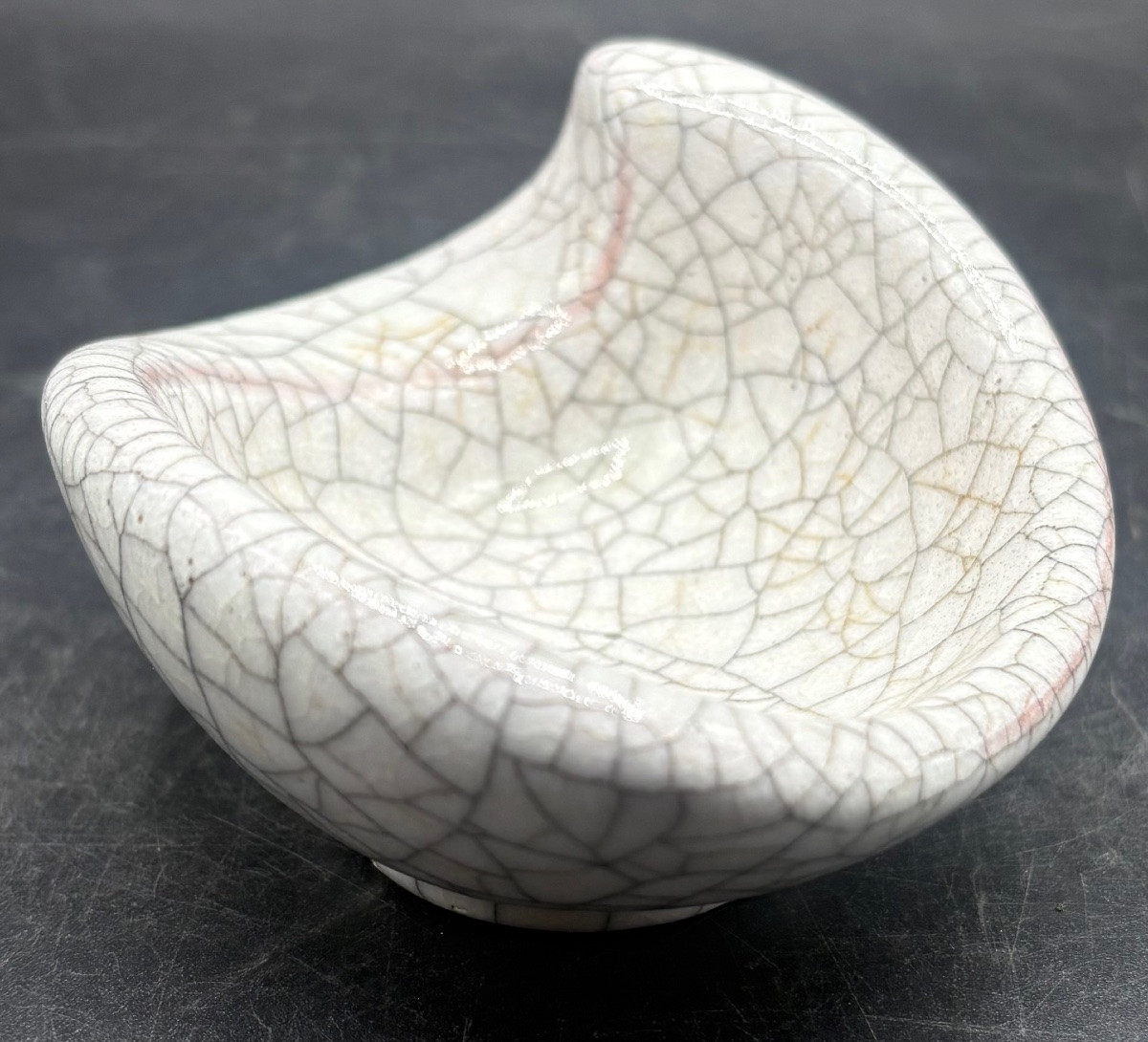 COUPE  « COQUILLAGE «  EN TERRE CUITE ÉMAILLÉE CRAQUELÉE DE L’ANNÉE 1956 PAR KARLSRUHE MAJOLIKA-photo-2