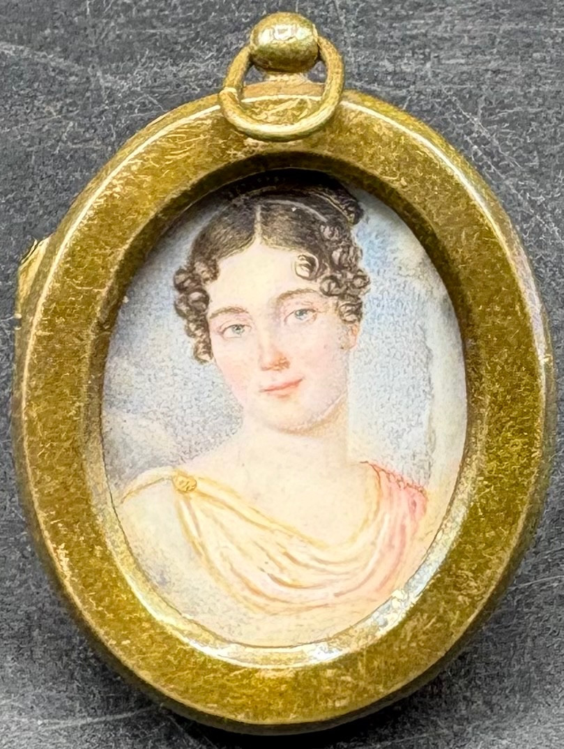 PETIT CADRE EN BRONZE AVEC UNE MINIATURE SUR BAKÉLITE DES ANNÉES 1920/30 FRANÇAIS 