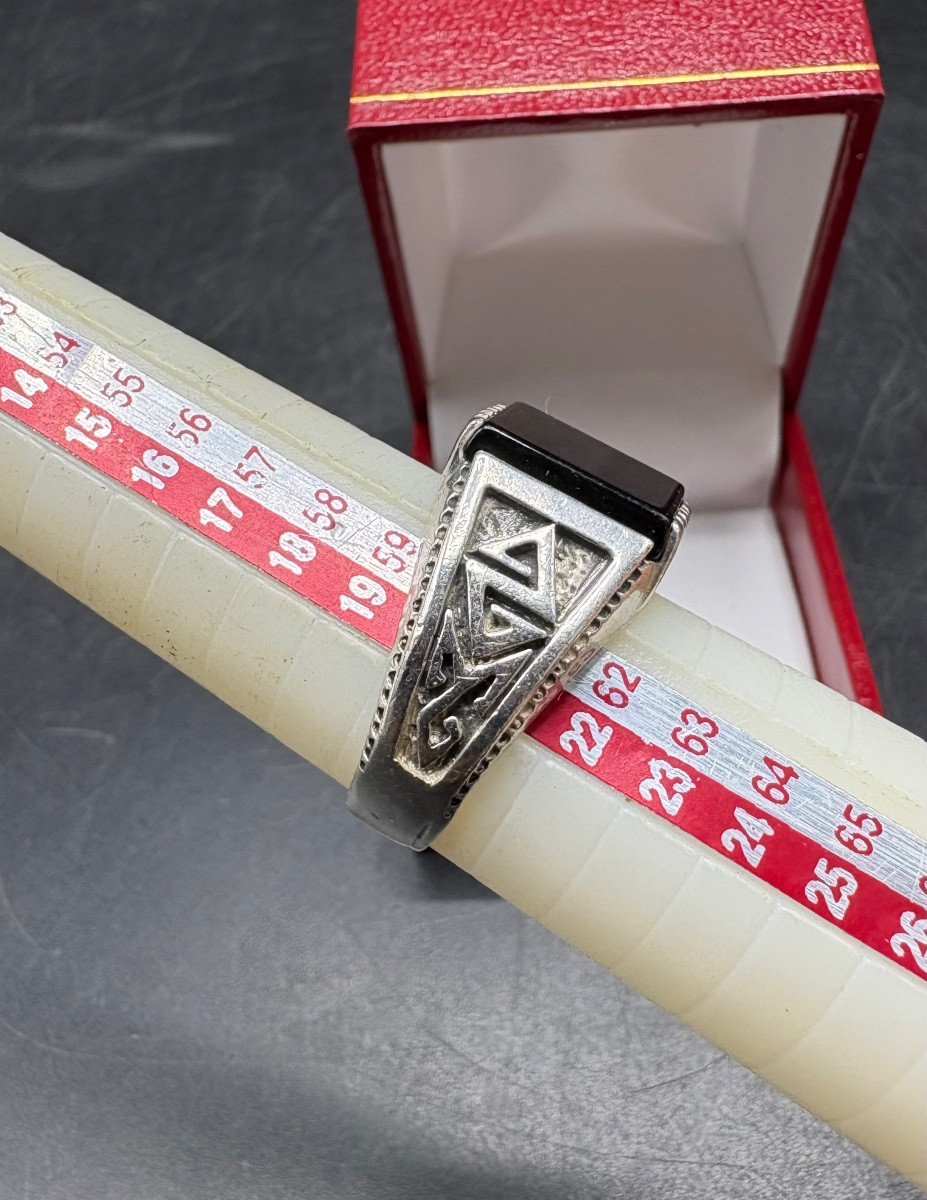 Men's Ring In Solid Silver And European-cut Onyx Plate From The 1930s/40si’m -photo-3