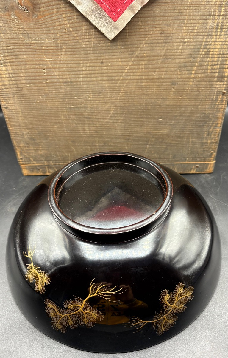 Large Japanese Lacquered Wooden Box From The 1900s-photo-4