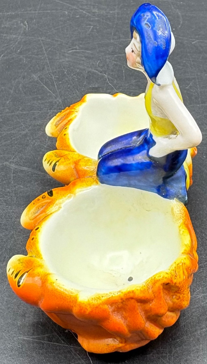 SALIÈRE BAIGNEUSE EN PORCELAINE ÉMAILLÉE PEINTE DES ANNÉES 1900 ALLEMANDE -photo-2