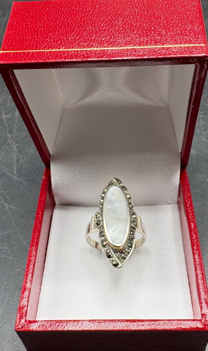 1940s French Sterling Silver Ring With Mother Of Pearl And Marcasite