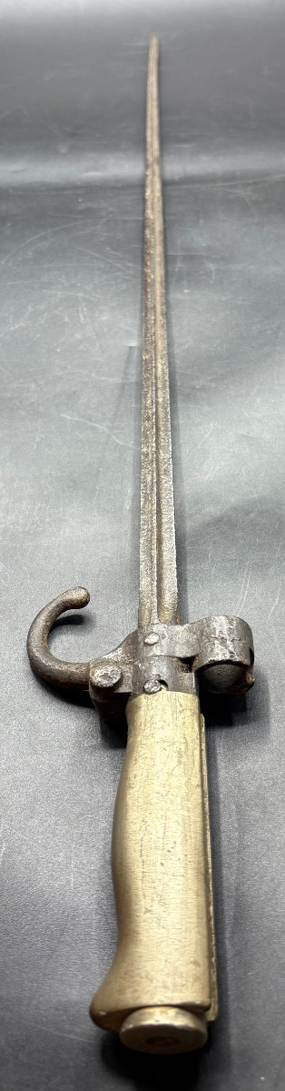 BAÏONNETTE EN ACIER ET BRONZE DU XIX ÈME LEBEL FRANÇAISE 