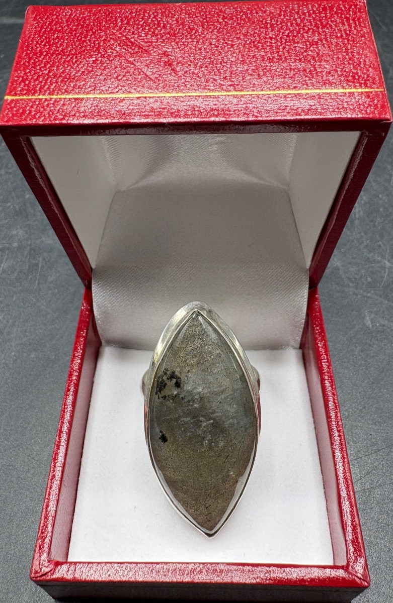 GRANDE BAGUE UNE MARQUISE EN ARGENT MASSIF ET LABRADORITE DES ANNÉES 1980 ÉTRANGÈRE-photo-4