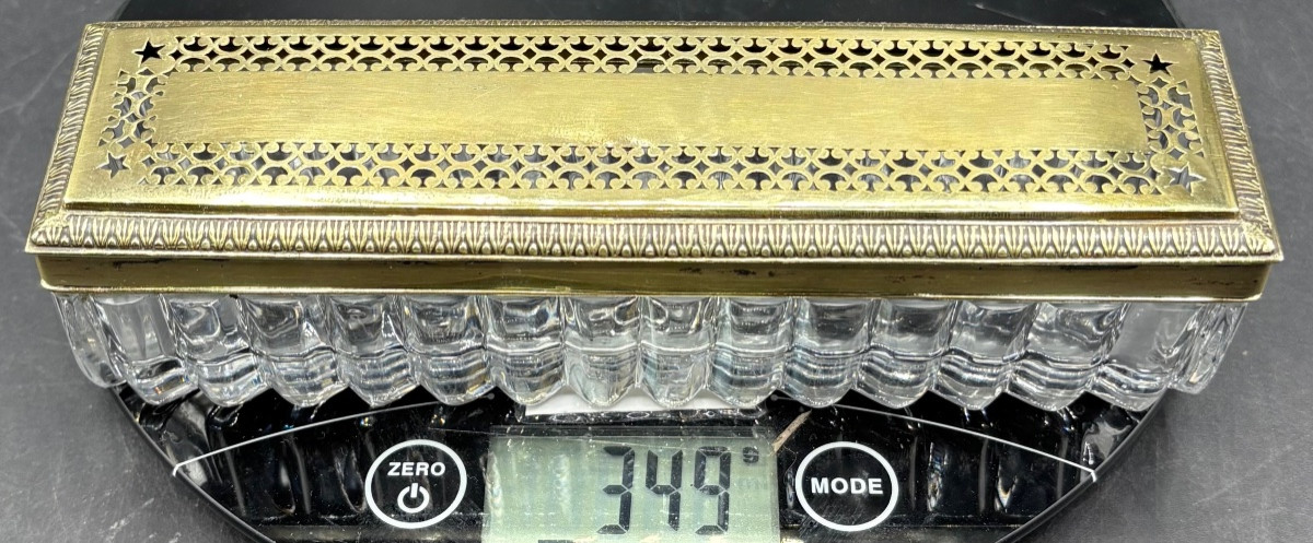 Molded Crystal Box From Le Creusot And French Vermeil Mounts From The Years 1819-1838-photo-8