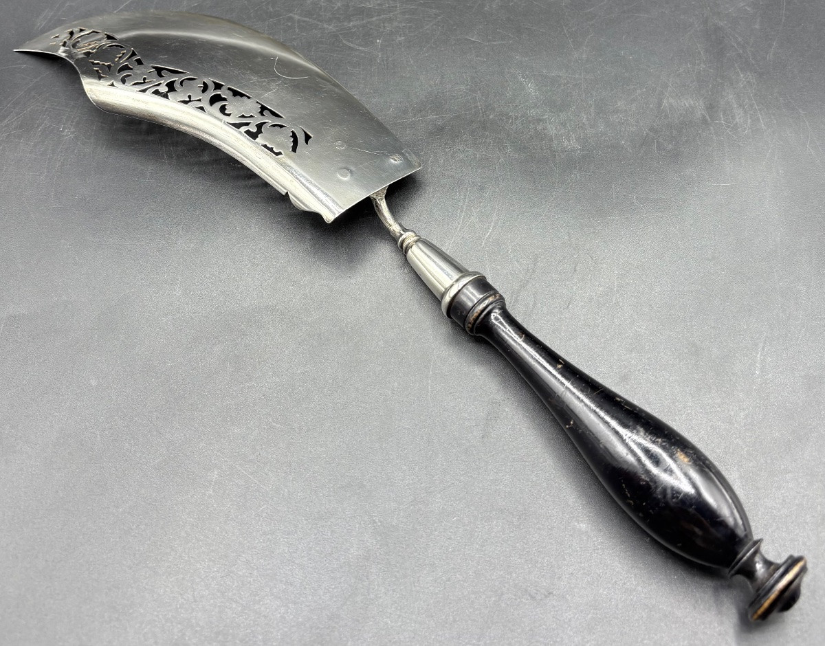 PELLE À POISSON EN ARGENT MASSIF ET POIRIER NOIRCI DES ANNÉES 1819-1838 MORANGE ANTOINE  -photo-4