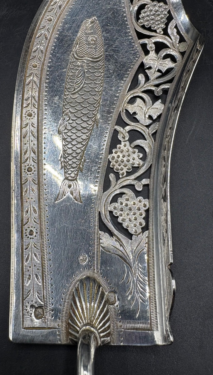 PELLE À POISSON EN ARGENT MASSIF ET POIRIER NOIRCI DES ANNÉES 1819-1838 MORANGE ANTOINE  -photo-3