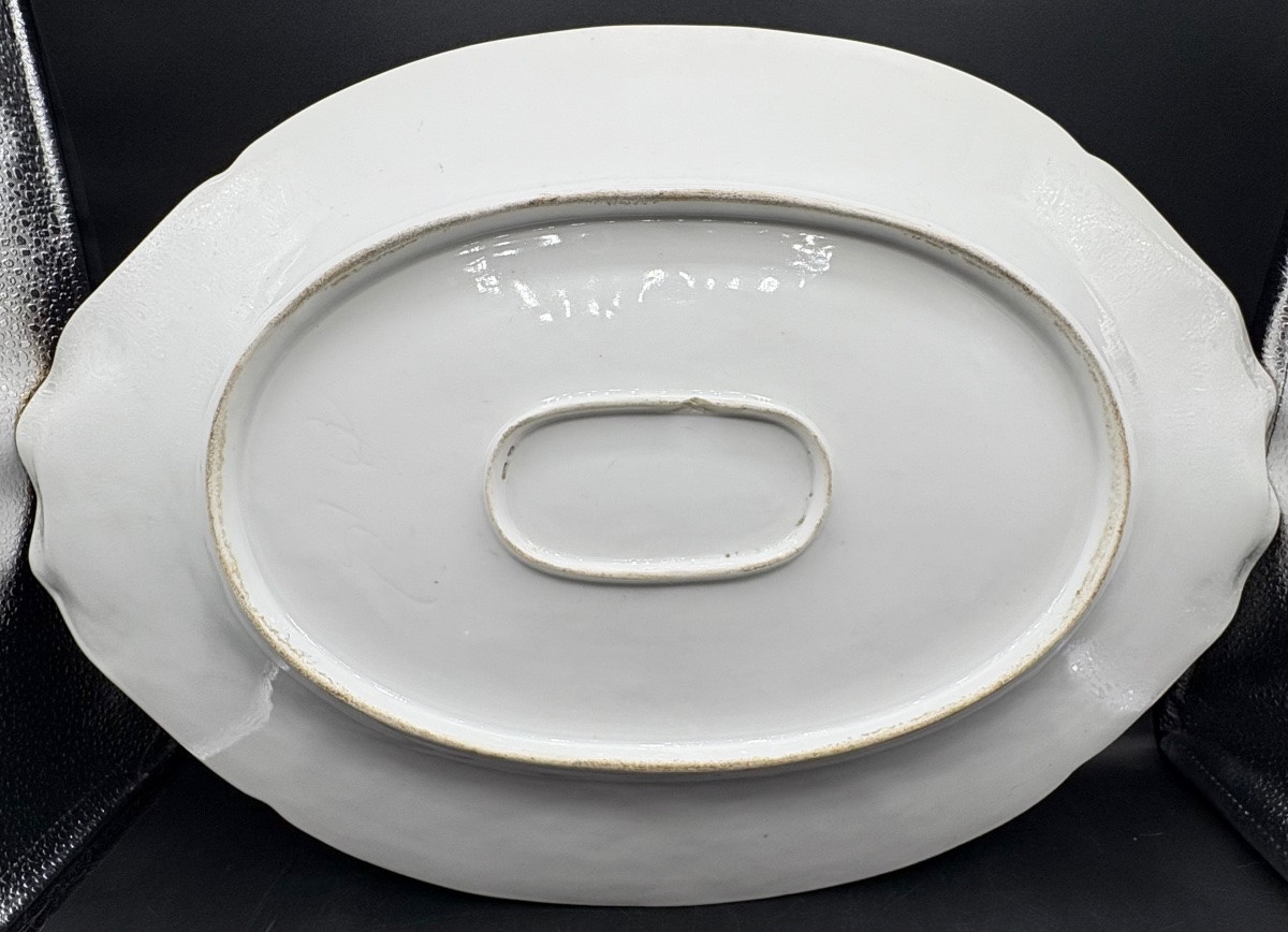 TRÈS GRAND PLAT DÉCORATIF EN PORCELAINE ÉMAILLÉE DORÉE ET PEINTE DU XIXEME EN VIEUX PARIS -photo-2