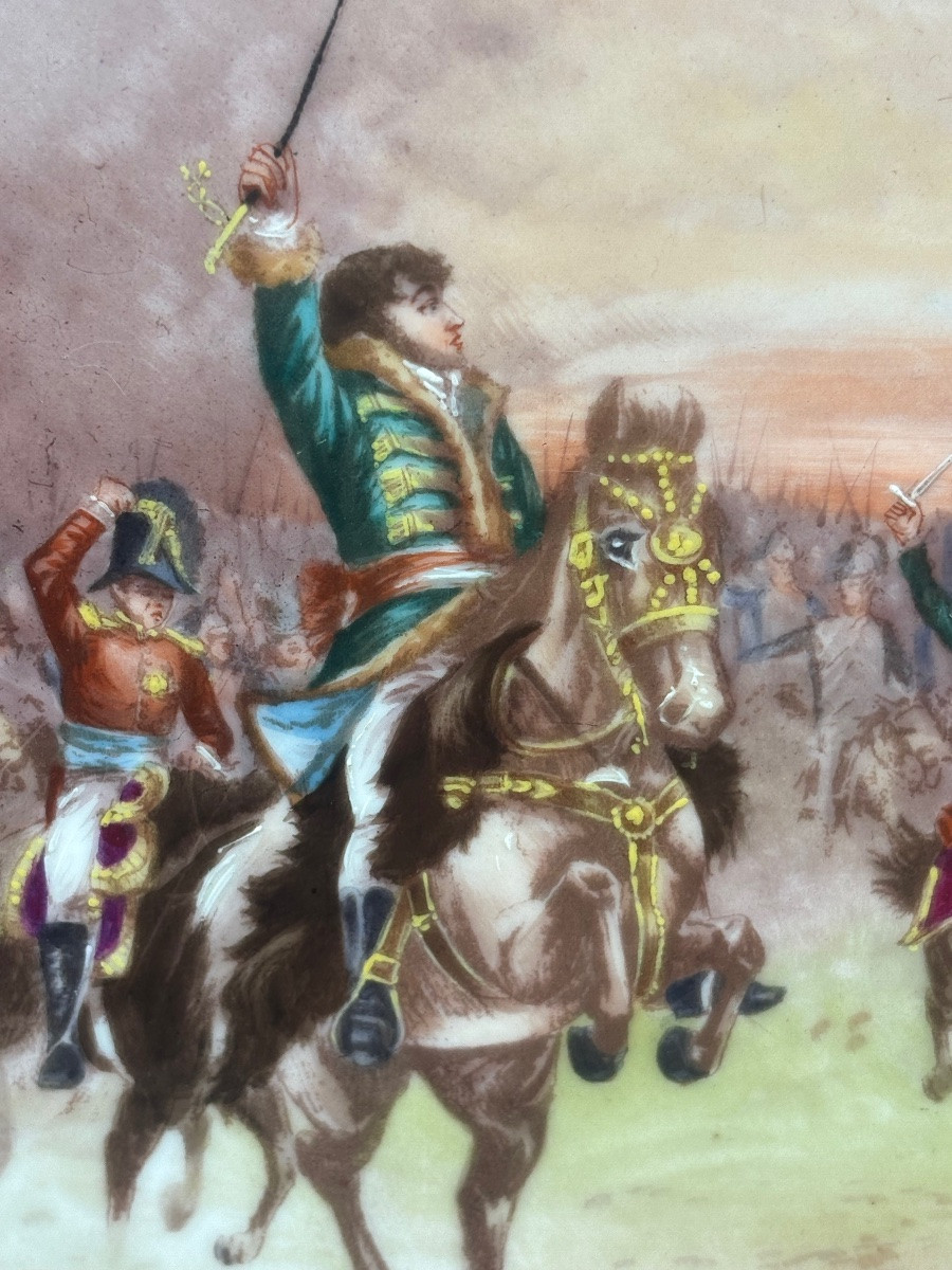 TRÈS GRAND PLAT DÉCORATIF EN PORCELAINE ÉMAILLÉE DORÉE ET PEINTE DU XIXEME EN VIEUX PARIS -photo-3