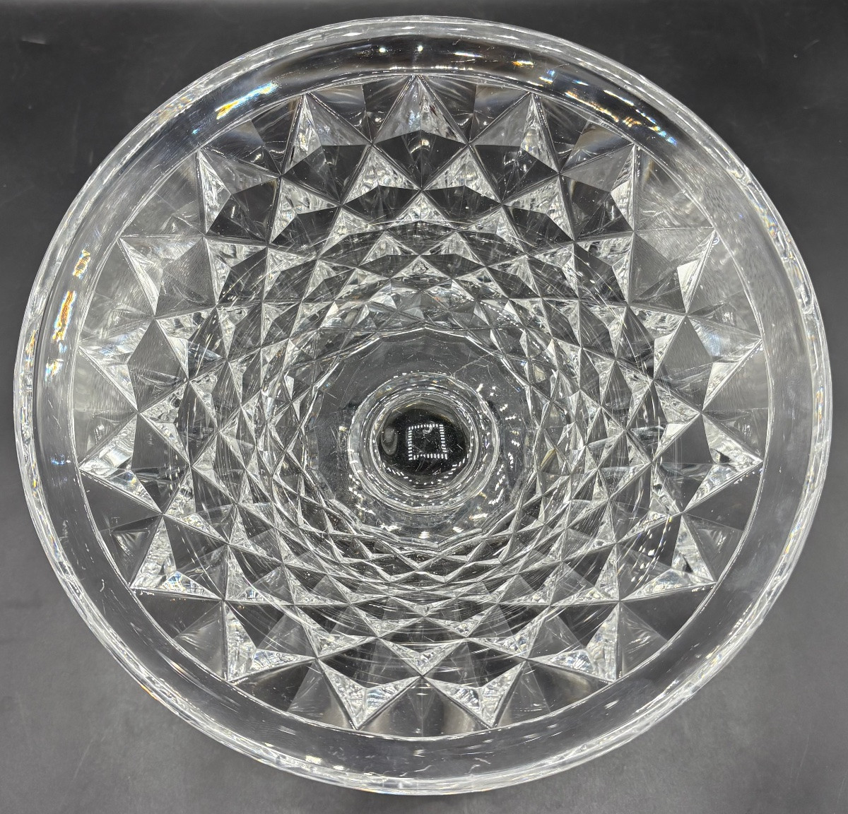 COUPE SUR PIED EN CRISTAL SOUFFLÉ TAILLÉ DÉBUT XIXème CREUSOT -photo-1