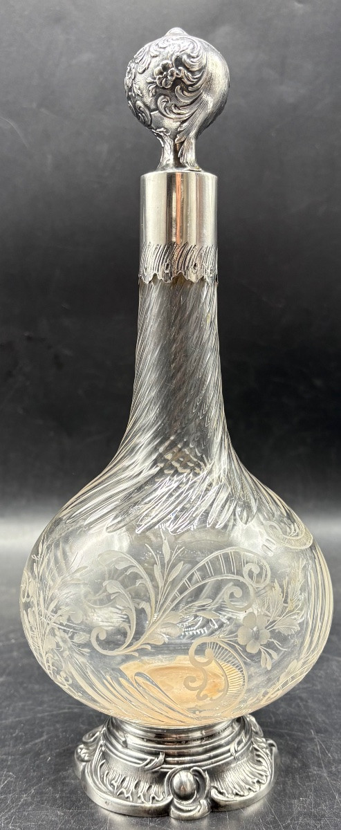 Verre / gobelet ancien en cristal soufflé gravé / Initiale H - XIXe