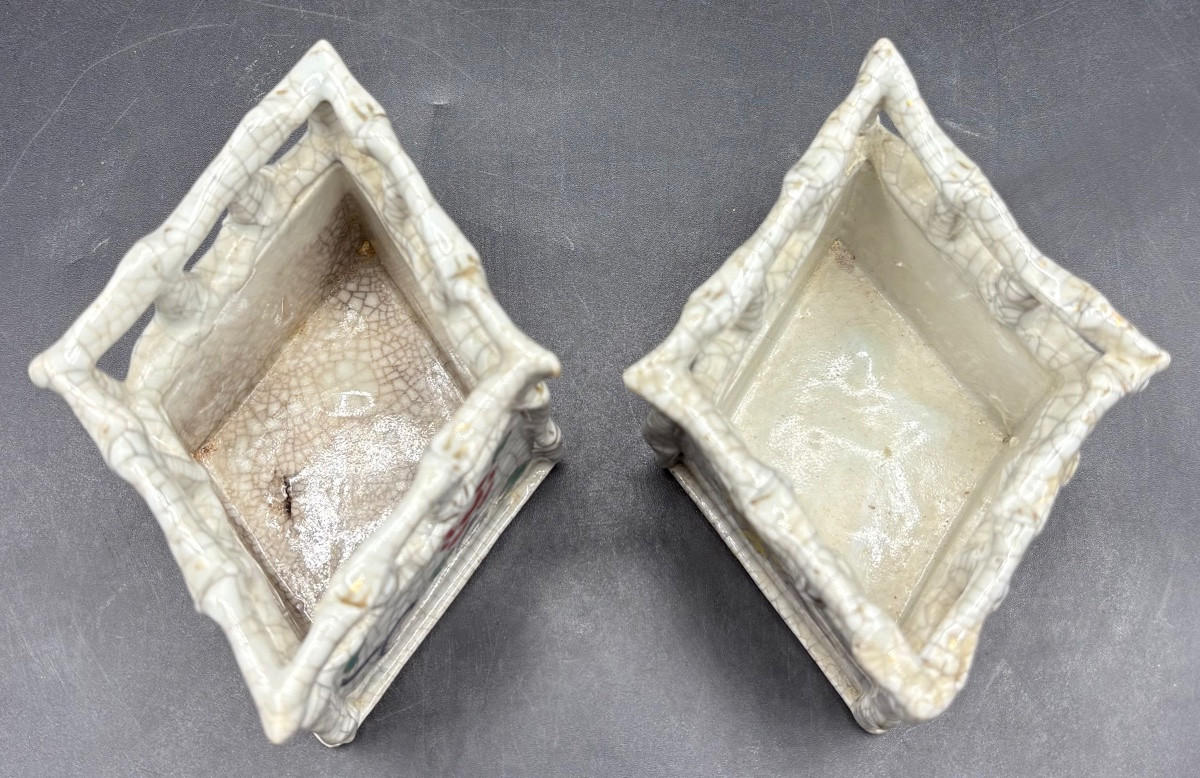 A Pair Of Small Japanese 1920s Enameled Ceramic Planters-photo-1