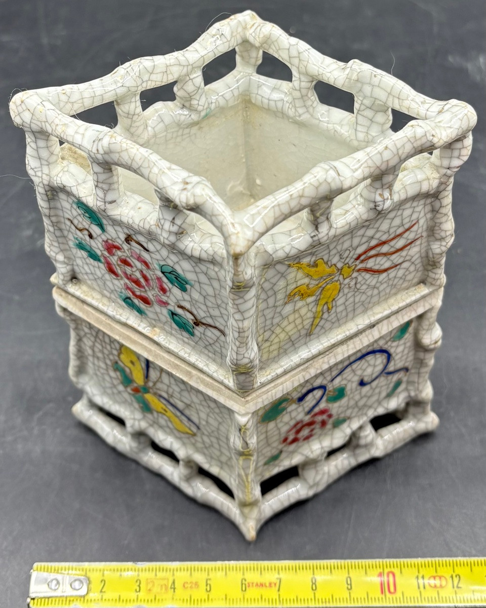 A Pair Of Small Japanese 1920s Enameled Ceramic Planters-photo-7
