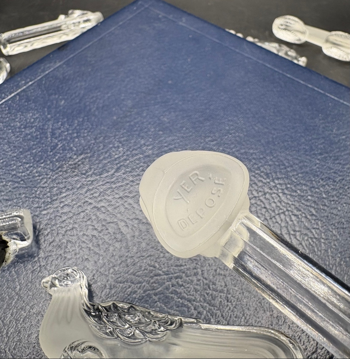 Set Of Eleven Molded Blown Glass Knife Rests From The 1930s/40s, Signed Yer Français -photo-4