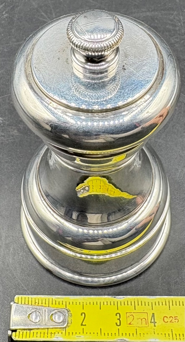 Silver-plated Metal Pepper Mill From The 1930s, Great Britain -photo-5