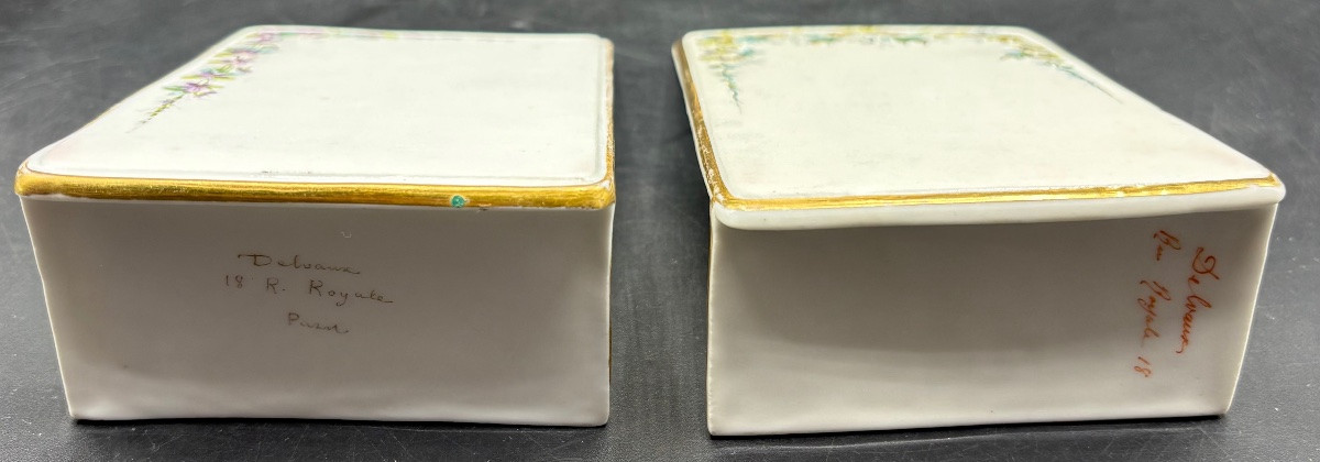 DEUX PORTES MENUS EN PORCELAINE ÉMAILLÉE SIGNÉE DELVAUX PARIS DES ANNÉES 1920/30-photo-2