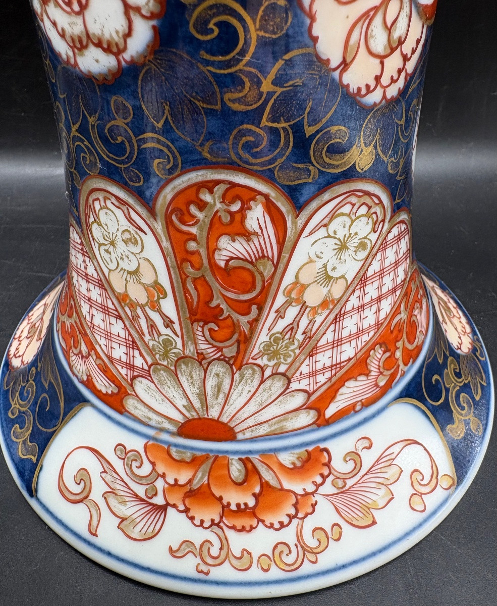 Pair Of Cornet-shaped Vases In Imari Porcelain From Japan, Late 19th Century-photo-4