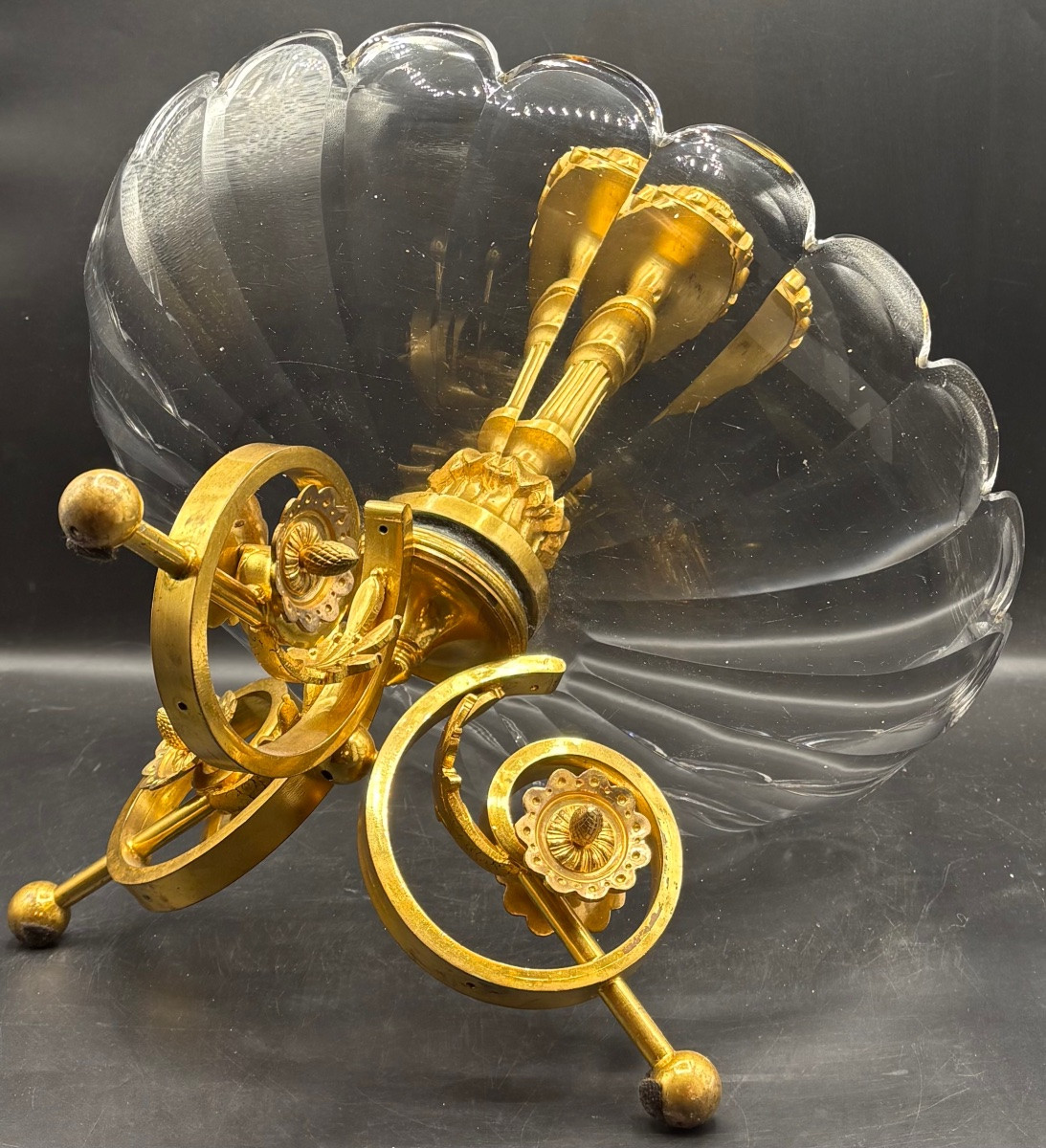 GRANDE COUPE EN CRISTAL SOUFFLÉ TAILLÉ BACCARAT ET BRONZE DORÉ DES ANNÉES 1870 FRANÇAIS -photo-2