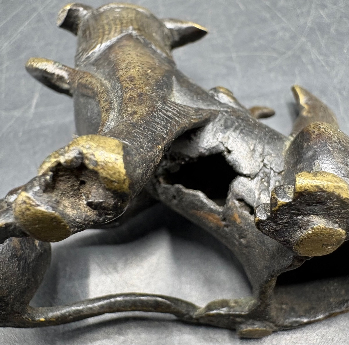 PETIT CHIEN DE FÖ EN BRONZE À CIRE PERDUE FIN XVIIIÈME CHINOIS-photo-1