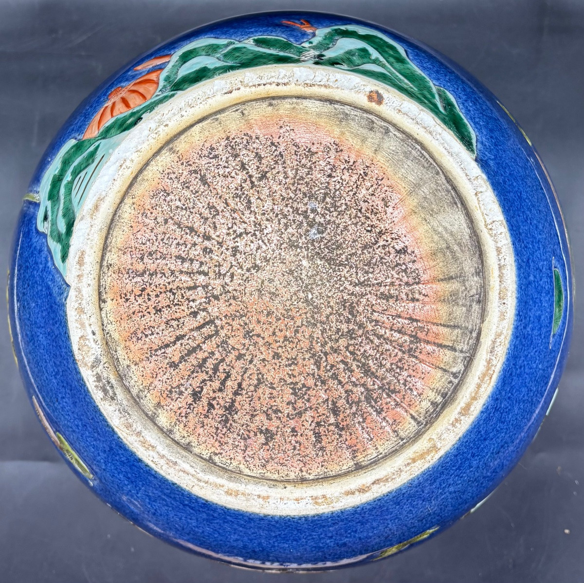 GROS CACHE POT EN PORCELAINE ÉMAILLÉE PEINT DES ANNÉES 1920/30 CANTON - CHINE-photo-1