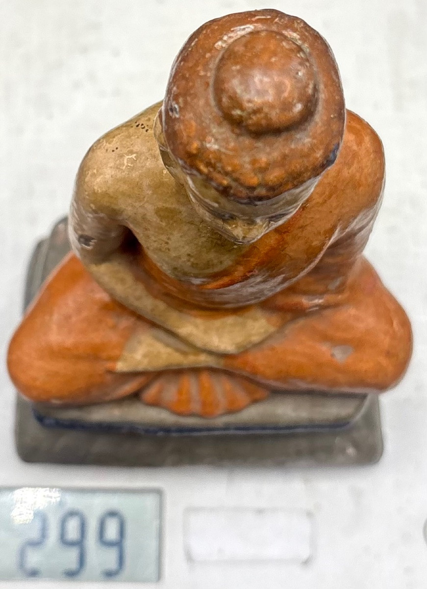 BOUDDHA EN TERRE CUITE PEINTE DES ANNÉES 1900 D’ASIE-photo-7