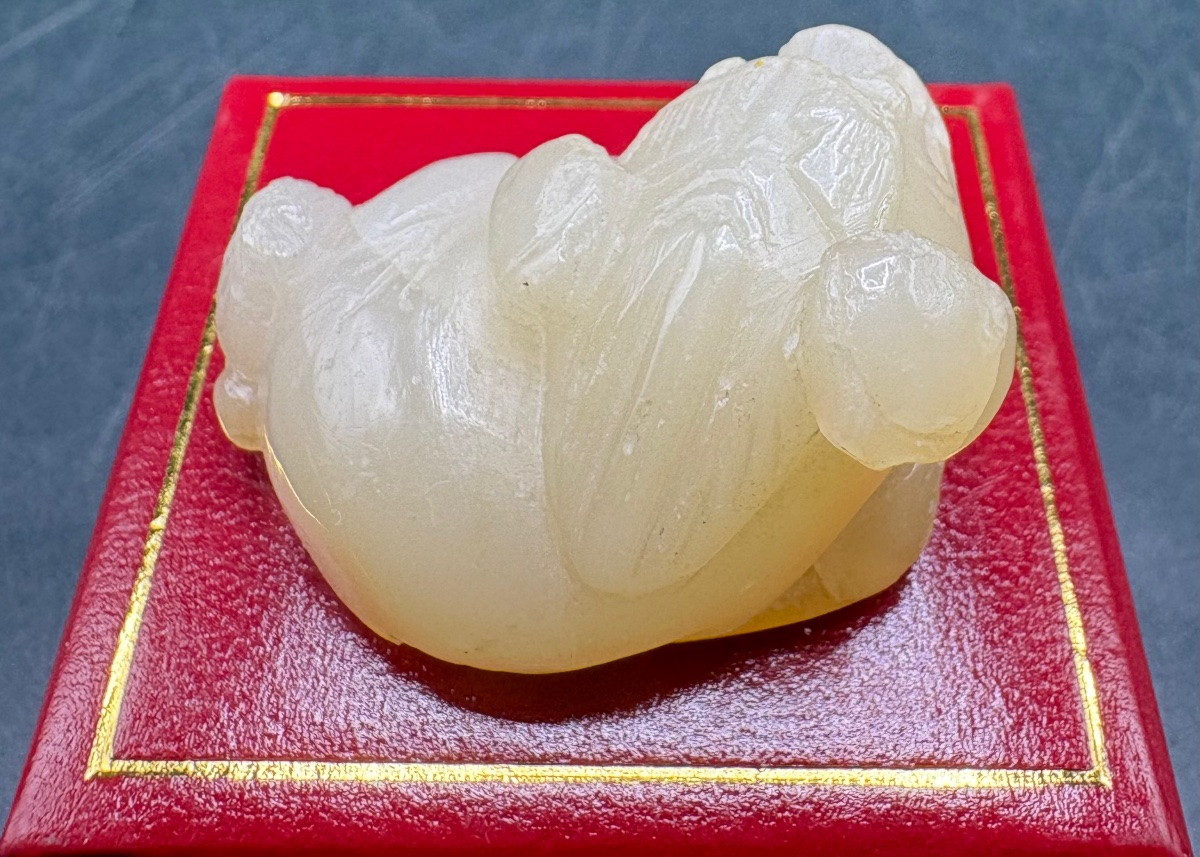 1960s/70s Chinese Carved Jade Netsuke-photo-3