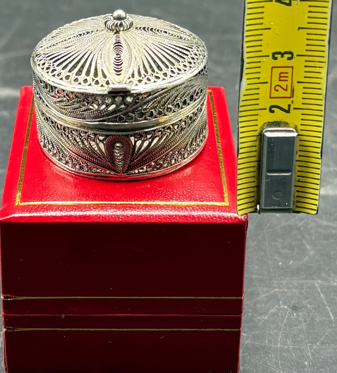 1960s/70s European Solid Silver Filigree Pill Box-photo-6