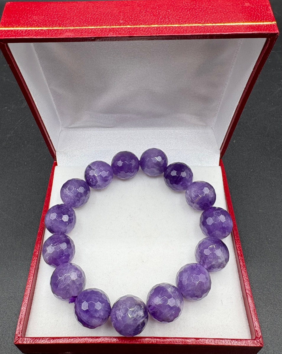 Bracelet On Elastic With French 1950s  Cut Amethyst Beads-photo-2