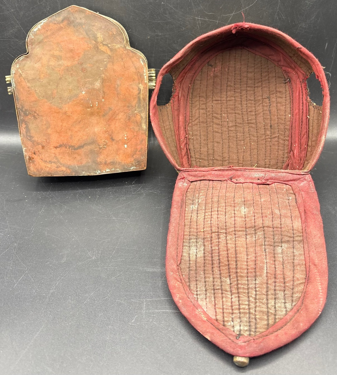 Small Portable Indian Prayer Temple From The 1900s-photo-4