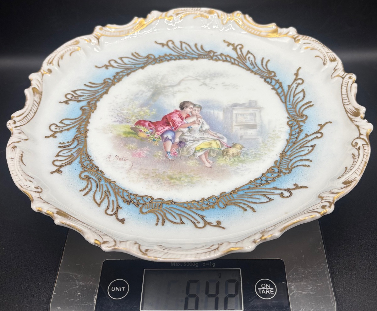 ASSIETTE DÉCORATIVE EN PORCELAINE ÉMAILLÉE PEINTE PAR A. MATO-photo-4